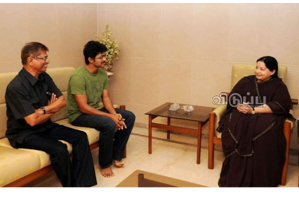 விஜய்க்கு இப்படியொரு சம்பவம் நடந்ததா!! வாட்ச்மேனை வைத்து அடித்து விரட்டிய மறைந்த நடிகை | The Late Actress Who Beat Up Vijay With Watchman