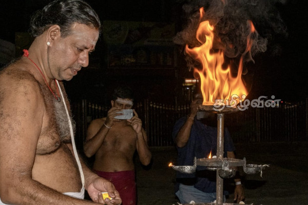 நாடு முழுவதும் களைகட்டிய ஆங்கில புத்தாண்டு கொண்டாட்டம் | A Weedy New Year In Mannar
