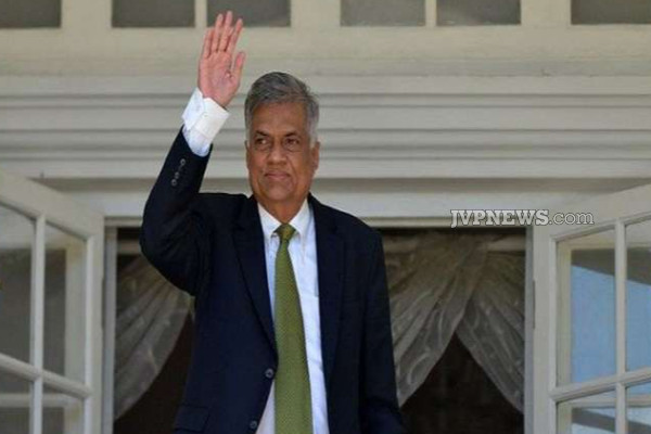 தடைகளை தாண்டி சாதனை படைத்த ரணில்;  வாக்களித்துவிட்டு வைத்தியசாலை திரும்பிய எம்.பிக்கள்! | Ranil Who Has Overcome Obstacles