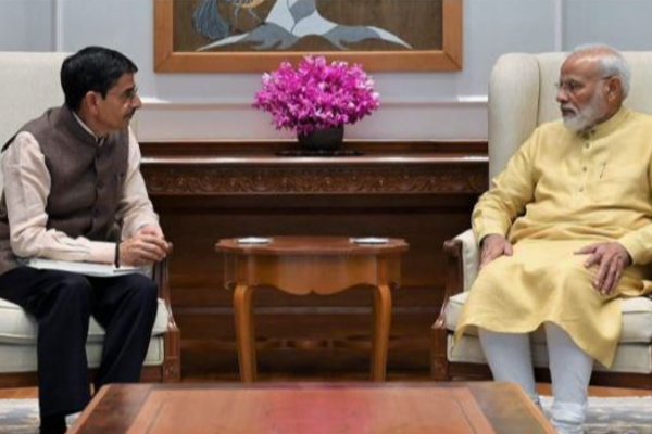 உளவுத்துறையில் அனுபவம்.. ஊழலுக்கு எதிராக அதிரடி:  யார் இந்த  புதிய ஆளுநர் ஆர்.என்.ரவி ? | New Governor Of Tamil Nadu Rnravi