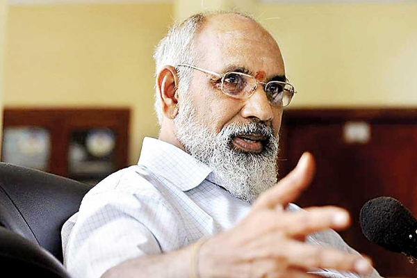 தமிழ் அரசியல் கைதிகளை விடுவிப்பதற்கு சட்ட நடவடிக்கை: ரணிலுடனான சந்திப்பில் பேசியதாக சி.வி. தெரிவிப்பு | North Eastern Tamil M P Meeting With The President