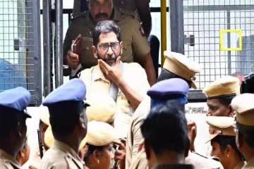 சவுக்கு சங்கரை விடாமல் துரத்தும் தமிழக அரசு? மீண்டும் பாய்ந்த குண்டர் சட்டம் - என்ன பின்னணி?