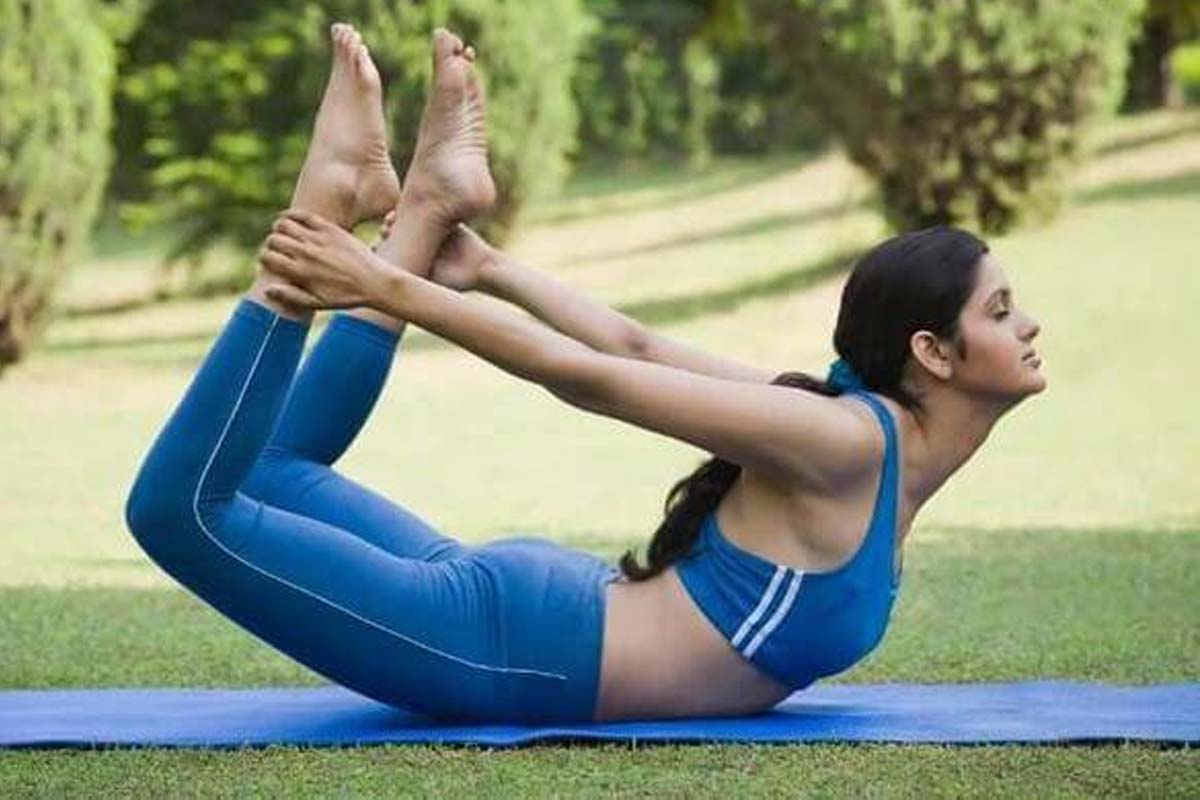 தொப்பையைக் குறைக்க வேண்டுமா? இந்த 4 யோகா மட்டும் போதும் | Belly Fat Reduce Help These 4 Yoga Asanas தொப்பையைக் குறைக்க வேண்டுமா? இந்த 4 யோகா மட்டும் போதும் | Belly Fat Reduce Help These 4 Yoga Asanas