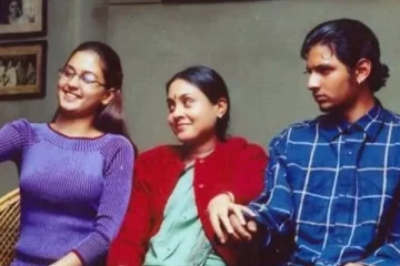 திருமணத்திற்கு பின் ஆளே மாறிய ராம் பட நடிகை.. இப்போ எப்படி இருக்கிறார் பாருங்க