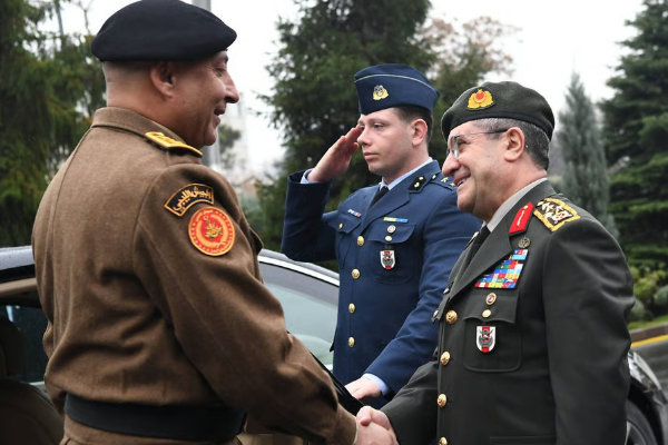 விமான விபத்தில் லிபிய இராணுவத் தலைவர் உயிரிழப்பு | Libyan Military Chief Killed In Plane Crash