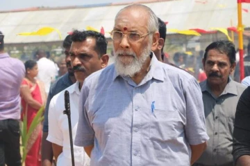 அரசியல் கைதிகள் தொடர்பிலான விபரங்களை தனக்கு தருமாறு கோரிக்கை விடுத்துள்ள விக்னேஸ்வரன்