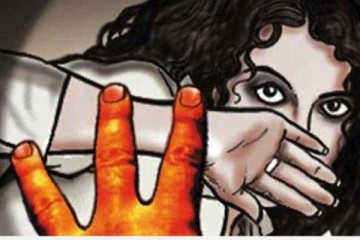 சாலையில் சிறுமிக்கு பாலியல் தொல்லை கொடுத்து பிளேடால் முகத்தை கிழித்த அதிர்ச்சி சம்பவம்!