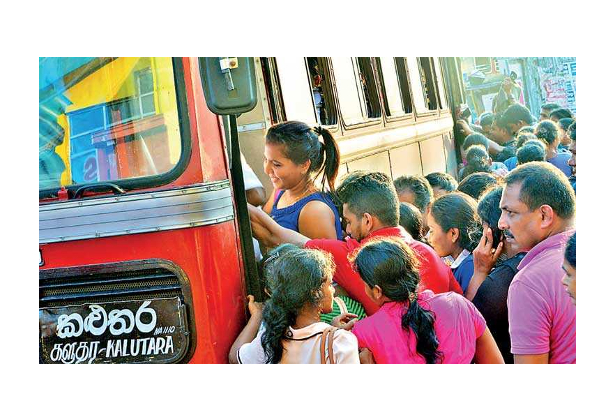 பயணிகளும் விபத்துக்களுக்கு காரணகர்த்தாக்களா..! | Accident Srilanka Mannampittiya Reason Revealed