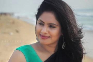 வெளிப்படையாகப் பேசுவதாக நினைத்து படுகேவலமாக பேசும் சீரியல் நடிகை.. ஷாக்கான ஷகிலா..