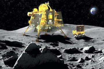 நிலவில் தரையிறங்கிய சந்திரயான்-3; வரலாற்று சாதனை படைத்த இந்தியா!