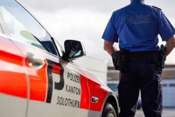 சுவிட்சர்லாந்தில் அழுகி உருக்குலைந்த நிலையில் ஆணின் சடலம்