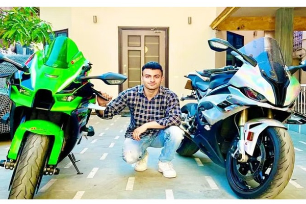 300 கி.மீ வேகத்தில் சாகச பயணம் - மோகத்தால் உயிரிழந்த 25 வயது யூடியூபர்! | Youtuber Agastya Chauhan Died Road Accident 300 கி.மீ வேகத்தில் சாகச பயணம் - மோகத்தால் உயிரிழந்த 25 வயது யூடியூபர்! | Youtuber Agastya Chauhan Died Road Accident