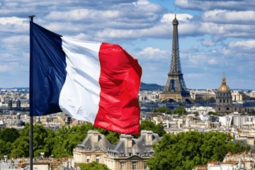 பிரான்ஸில் யாழ் இளைஞன் விபரீத முடிவு; அதிர்ச்சியை ஏற்படுத்திய சம்பவம்