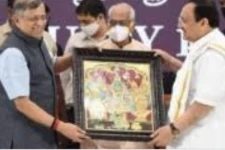 அமமுக கட்சியைப் பற்றி இழிவாகப் பேசிய குருமூர்த்தி