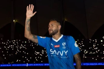 ஆண்டுக்கு 100 மில்லியன் யூரோ... சவுதி அரேபிய கால்பந்து அணியால் நெய்மர் பெறும் தொகை