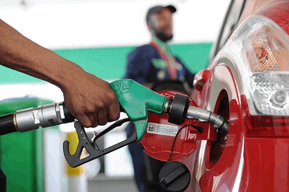 எரிபொருள் விலை திருத்தம் குறித்து வெளியான அறிவிப்பு | Announcement Regarding Fuel Price Revision எரிபொருள் விலை திருத்தம் குறித்து வெளியான அறிவிப்பு | Announcement Regarding Fuel Price Revision