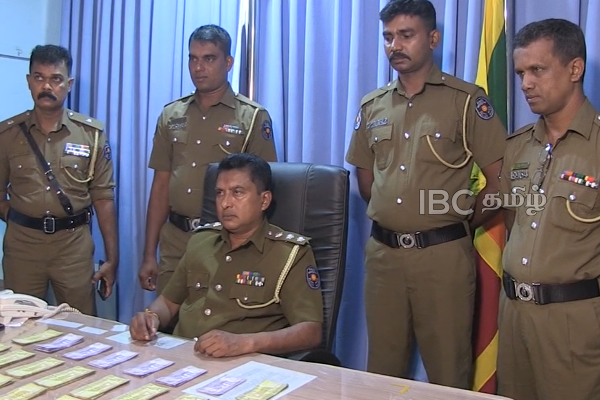 போலி நாணயத்தாள்களுடன் யாழ். பல்கலைக்கழக மாணவன் கைது | Fake Currency Notes Jaffna Uni Student Arrested