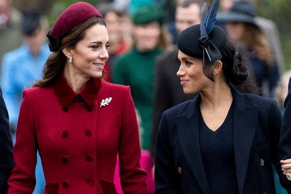 இளவரசி மேகனை முறைத்து பார்த்த இளவரசி கேட்! | Princess Kate Stared At Princess Meghan