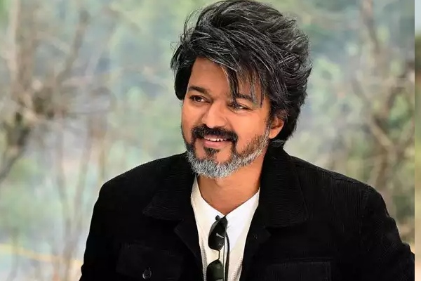விஜய்க்கு இப்படி ஒரு ரசிகரா.. மாஸ்டர் நடிகர் மகேந்திரன் வெளியிட்ட வீடியோ | Master Mahendran Shares Disabled Fan Of Vijay