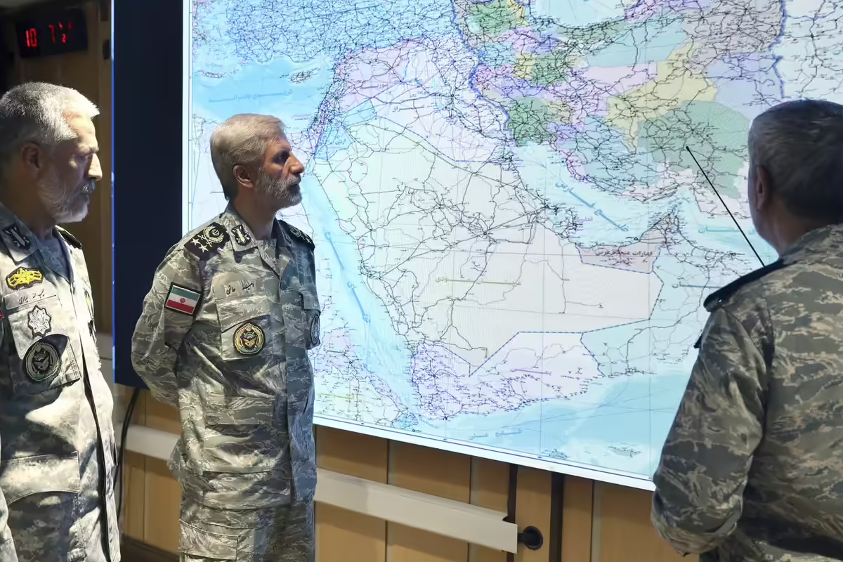 போர் நிறுத்தம் என்ற பேச்சுக்கே இடமில்லை; ஈரான் அறிவிப்பால் உலக நாடுகள் அச்சம்! | There Is No Room For Talk Of A Ceasefire Iran போர் நிறுத்தம் என்ற பேச்சுக்கே இடமில்லை; ஈரான் அறிவிப்பால் உலக நாடுகள் அச்சம்! | There Is No Room For Talk Of A Ceasefire Iran