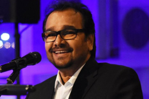 இலங்கையின் மேலைத்தேய இசையை அலங்கரித்த மெக்சி ரொசைரோ காலமானார் | Western Music Legend Mexi Rosario Passes Away