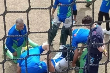 தலையிலேயே பலத்த காயம்! பாகிஸ்தான் அணிக்கு விழுந்த பெரிய அடி