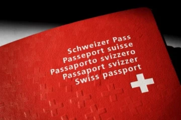 நாடாளுமன்ற முடிவை மீறி இளைஞருக்கு குடியுரிமை வழங்கிய விவகாரம்: சுவிட்சர்லாந்தில் சர்ச்சை