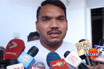 පොලිස් ඇමති ඝාතනය වසන් කරනවා.. නාමල් කෙලින්ම ආණ්ඩුවෙන් ඉල්ලපුදේ