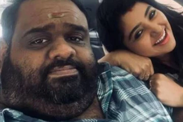 கர்ப்பமாக இருக்கும் சீரியல் நடிகை மகாலட்சுமி! காட்டுத் தீயாய் பரவும் சர்ச்சைக்குரிய புகைப்படம்