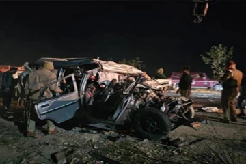 மகா கும்பமேளாவில் கலந்துகொள்ள சென்ற பக்தர்கள்..10 பேரும் பலியான பரிதாபம்