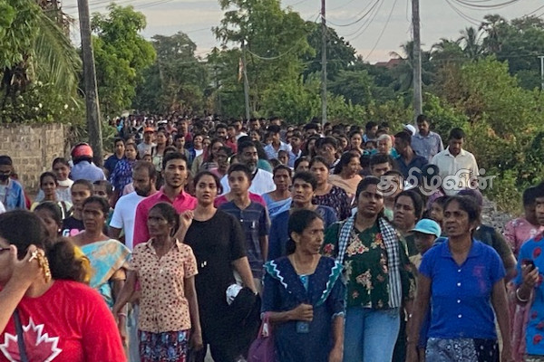 ஆயித்தியமலை சதாசகாய மாதா தேவாலய பாதயாத்திரை ஆரம்பம் (Photos) | Pilgrimage Aythiyamalai Sathasakaya Matha Church