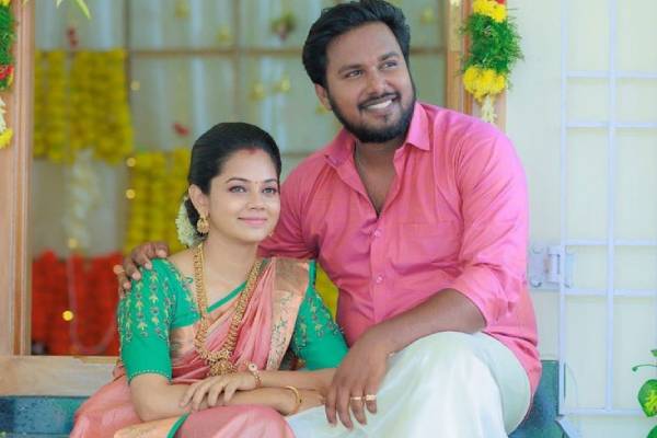 வீடு கட்டியதை தொடர்ந்து முதன்முறையாக வெளிநாடு சென்றுள்ள அனிதா சம்பத்- எங்கே சென்றுள்ளார் தெரியுமா?