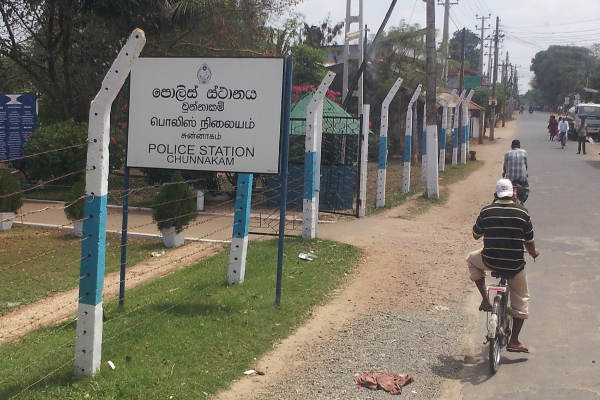 யாழில் சைக்கிளில் பயணித்த பெண்ணிடம் கைவரிசை : சந்தேகநபர் அதிரடி கைது | Woman Gold Chain Stolen In Jaffna