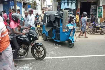 காத்தான்குடி விபத்தில் 3 சிறுவர்கள் மருத்துவமனையில்