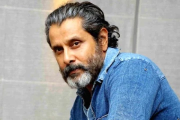 நடிகர் விக்ரம் வசித்து வரும் வீட்டை பார்த்துள்ளீர்களா.. இதோ பாருங்க