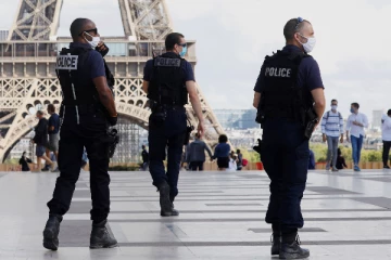 பிரான்ஸில் பெண் ஒருவருக்கு 10,000 யூரோ அபராதம்!