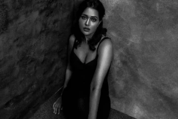 நீச்சல் குள ஆடையில் நடிகை ரைசா!! வீடியோவால் வாய்ப்பிளக்கும் நெட்டிசன்கள்..