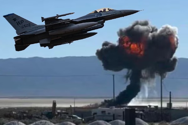செங்குத்தாக தரையில் விழுந்து நொறுங்கிய F-16 விமானம்: பதறவைக்கும் வீடியோ காட்சி | F 16 Fighter Jet Crashed In California Desert செங்குத்தாக தரையில் விழுந்து நொறுங்கிய F-16 விமானம்: பதறவைக்கும் வீடியோ காட்சி | F 16 Fighter Jet Crashed In California Desert