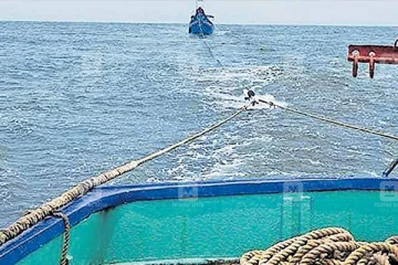 59 இலங்கை தமிழர்களுடன் சிக்கிய கேரள படகு... கனடாவுக்கு கடத்த முயன்றபோது பறிமுதல் செய்த அமெரிக்க கடற்படை