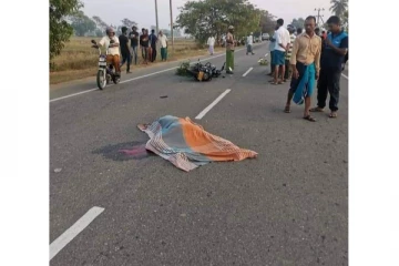 மோட்டார் சைக்கிளில் சென்ற ஒருவர் மாட்டு வண்டியுடன் மோதுண்டதில் உயிரிழப்பு.