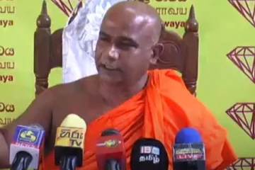 சிறுபான்மை மக்களின் பிரதிநிதிகளுக்கு தேரர் புத்திமதி