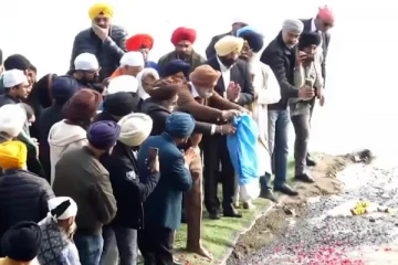 முன்னாள் பிரதமர் மன்மோகன் சிங்கின் அஸ்தி யமுனை ஆற்றில் கரைப்பு