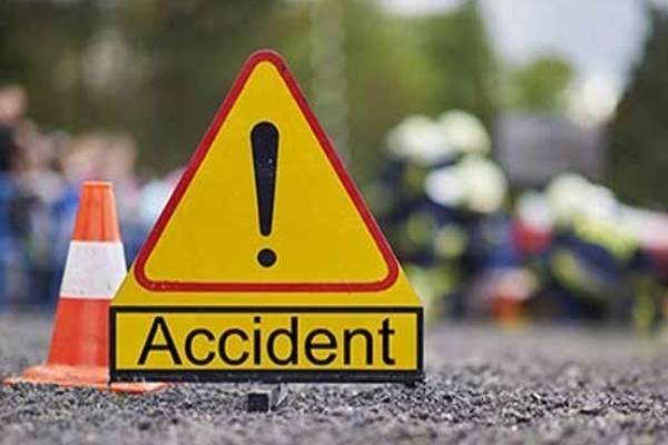 கண்டியை உலுக்கிய வான் விபத்து: மூவர் பலி | 3 Killed In Kandy Road Accident