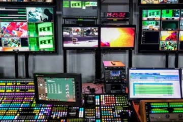 අගමැති නිසා, වැඩේ වැරදුන රාජ්‍ය රූපවාහිනී නාලිකාව..