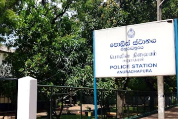 முச்சக்கரவண்டியில் தவறவிடப்பட்ட 98,000 ரூபாய் ; பெண்ணின் நெகிழ்ச்சி செயல்!