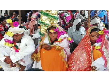 அத்தை மகள் 2 பேரை காதலித்து ஒரே நேரத்தில் திருமணம் செய்து கொண்ட இளைஞன்! வைரலாகும் புகைப்படங்கள்