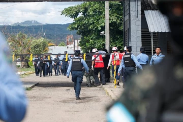 பெண்கள் சிறைச்சாலையில் மோதல்: 41 பேர் பலி