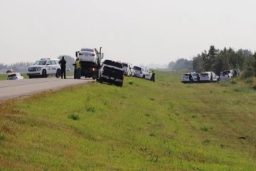 சஸ்கட்ச்வான் கொலைச் சம்பவங்களுடன் தொடர்புடைய சந்தேக நபர் கைதின் பின்னர் மரணம்