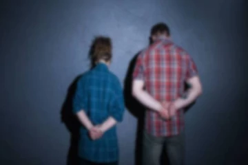 திருமணம் முடிந்த சில மணிநேரத்தில் சிறையில் அடைக்கப்பட்ட புதுமண ஜோடி...எதனால் தெரியுமா?