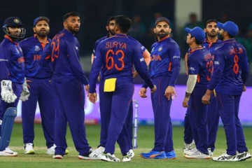 நியூசிலாந்துடன் மோதும் இந்திய அணி - ஆடும் லெவனில் இடம் பெறும் வீரர்கள் இவர்கள் தான்...!